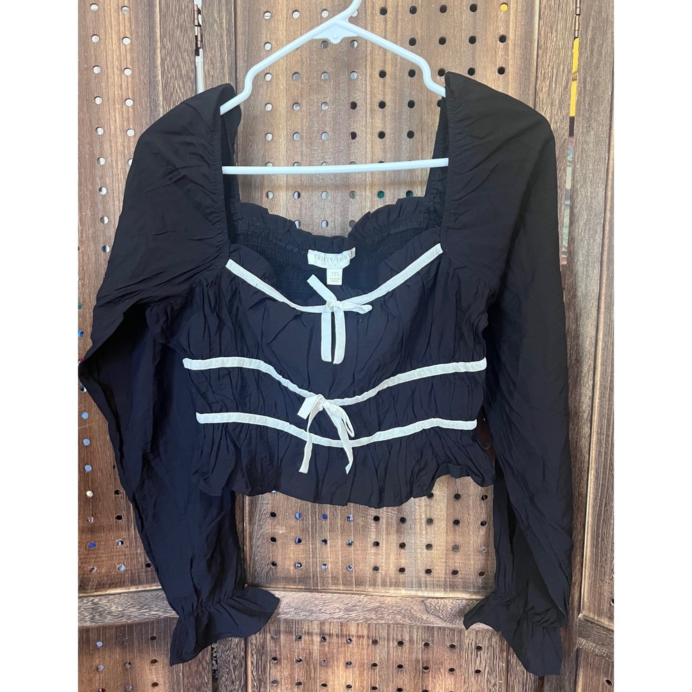 Thirty Thirty Black Coquette Cropped Puff Sleeve Blouse Size Medium goth NWT